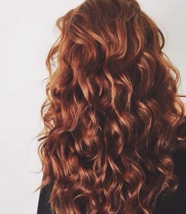 Тейлор Хилл стрижка