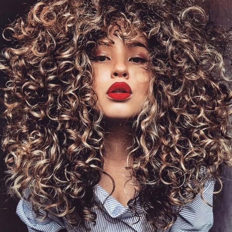 Роскошные кудри на длинные волосы