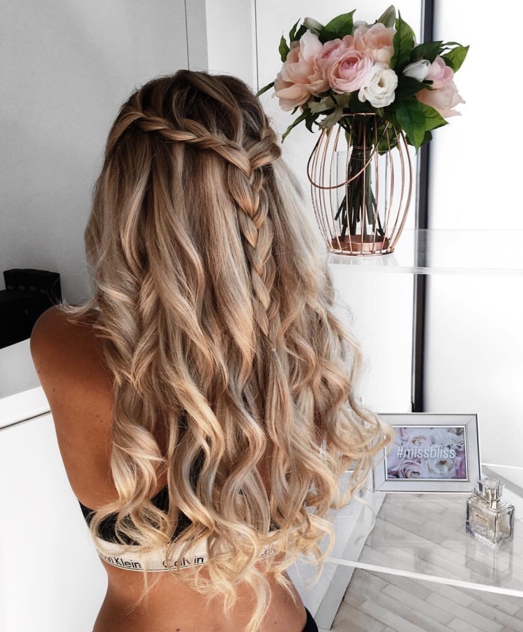 Локоны блонд