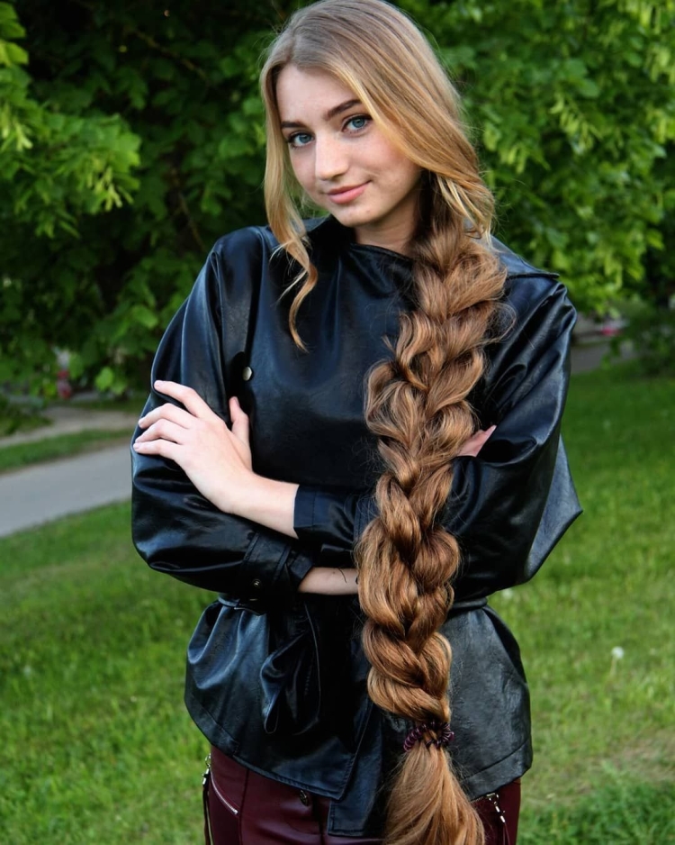 Ксюша Куцевич Лонг Хаир