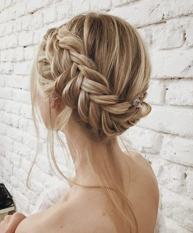 Прически из кос