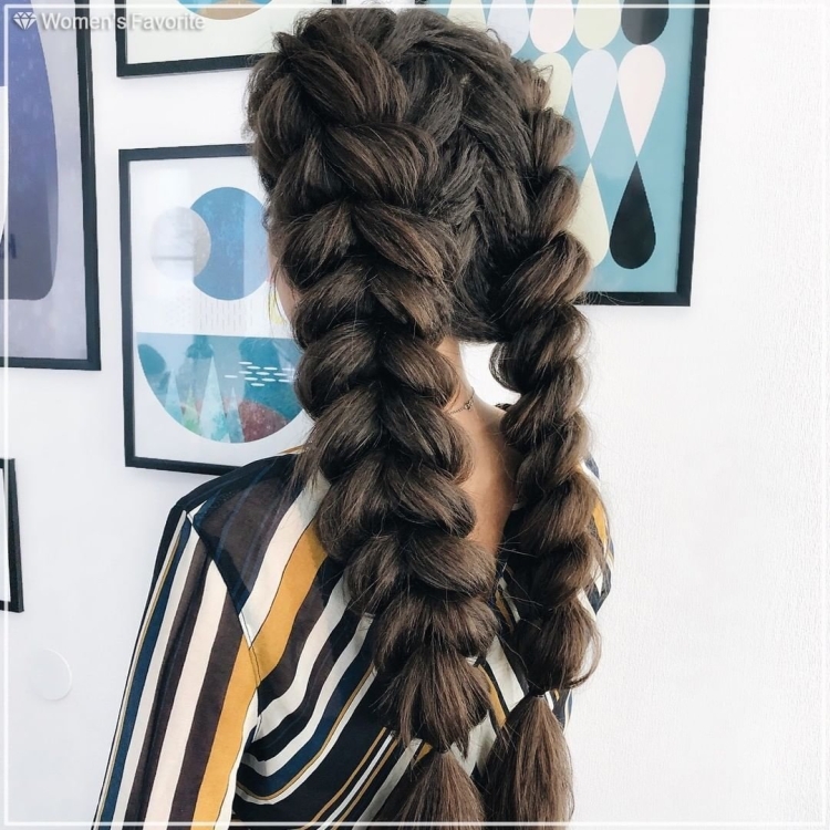 Две объемные косы на длинные волосы