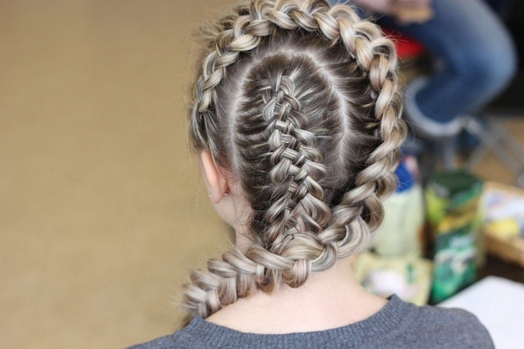 Рыбий хвост колосок дракончик