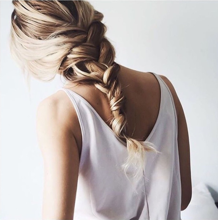 Растрепанная косичка