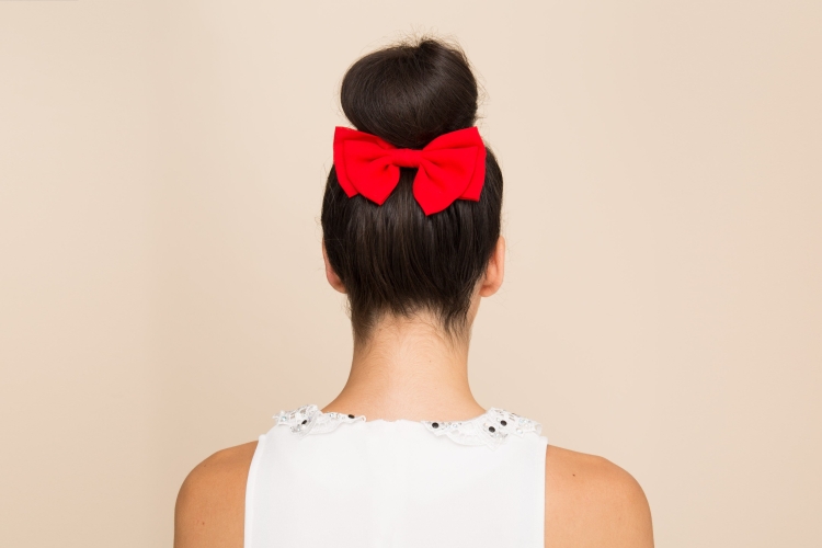 Бант в прическе модные тенденции