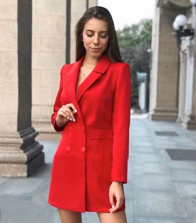 Платье пиджак бордовое с металлическими пуговицами Evona