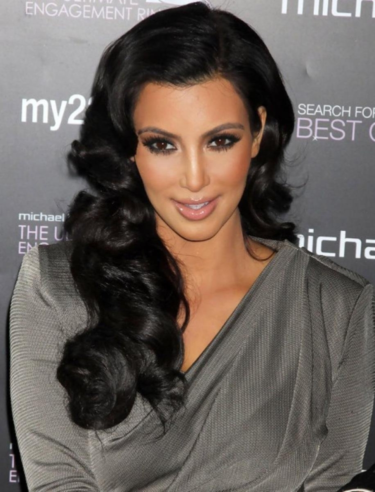 Блейк Лайвли прямые волосы