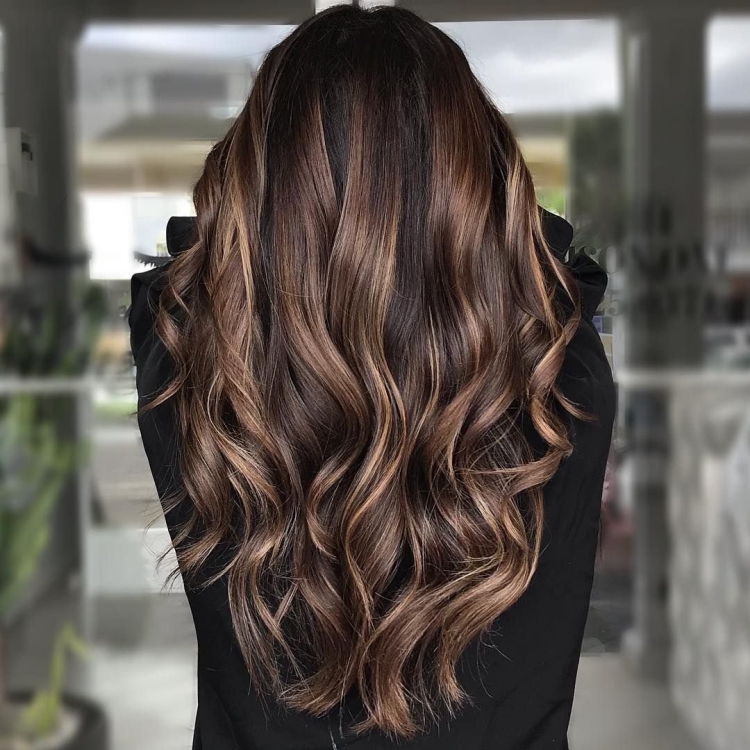 Балаяж на темные прямые волосы