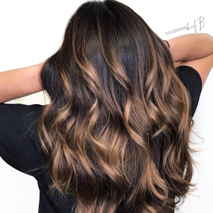 Покраска черных волос