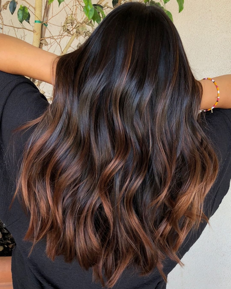 Коричневое мелирование на черные волосы