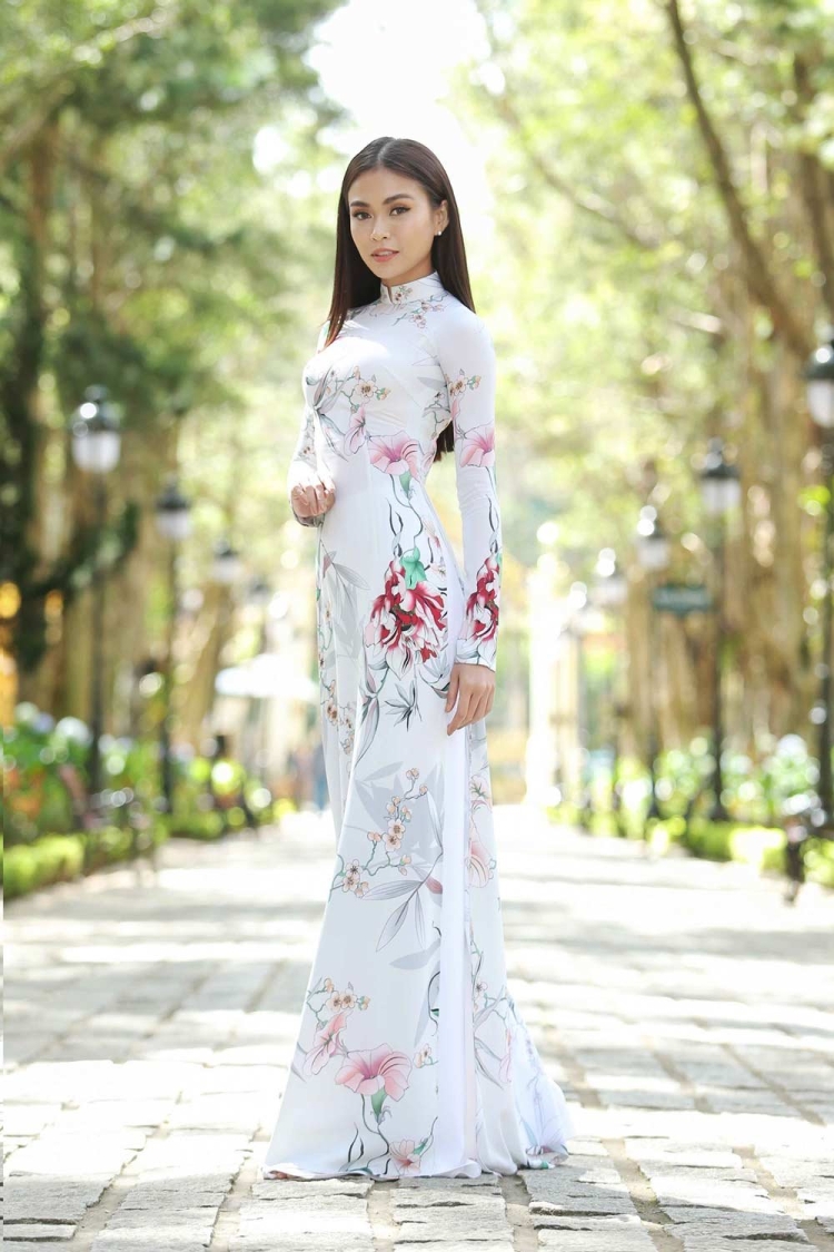 Национальный костюм ao dai