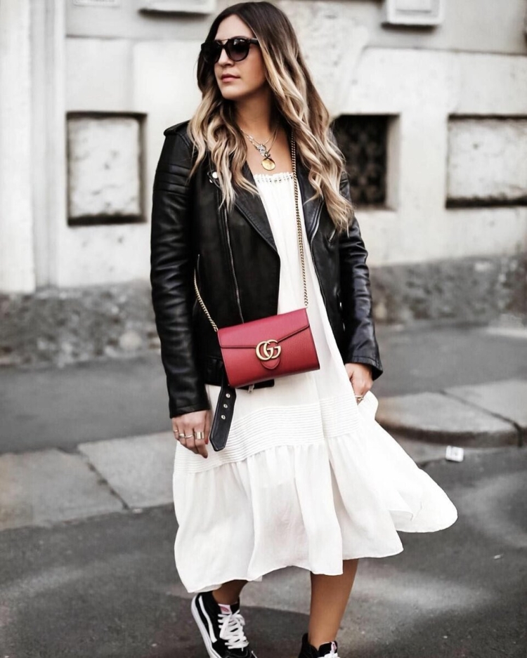 Стиль тотал Блэк оверсайз Корея