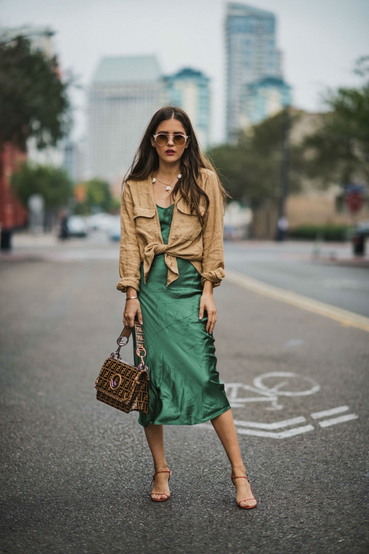 Юбка в бельевом стиле