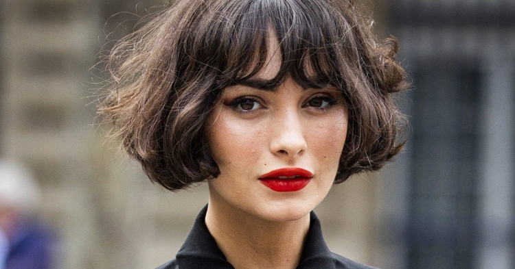 Француженка с каре