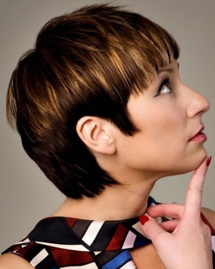 Кэти Холмс стрижка Гарсон