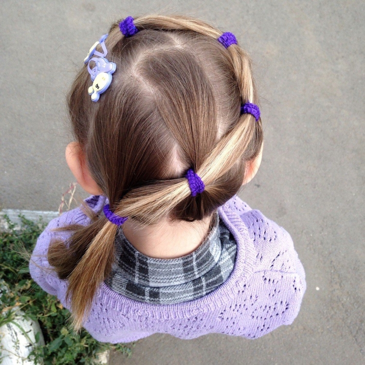 Причёски для девочек с резинками