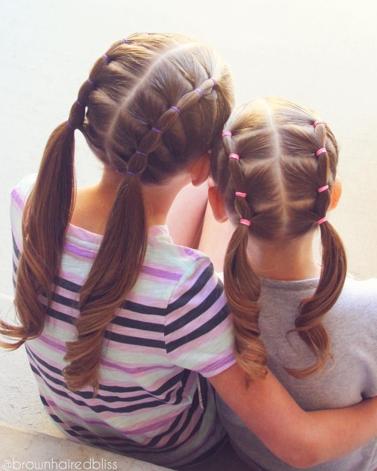 Прическа с маленькими резиночками для девочки на длинные волосы