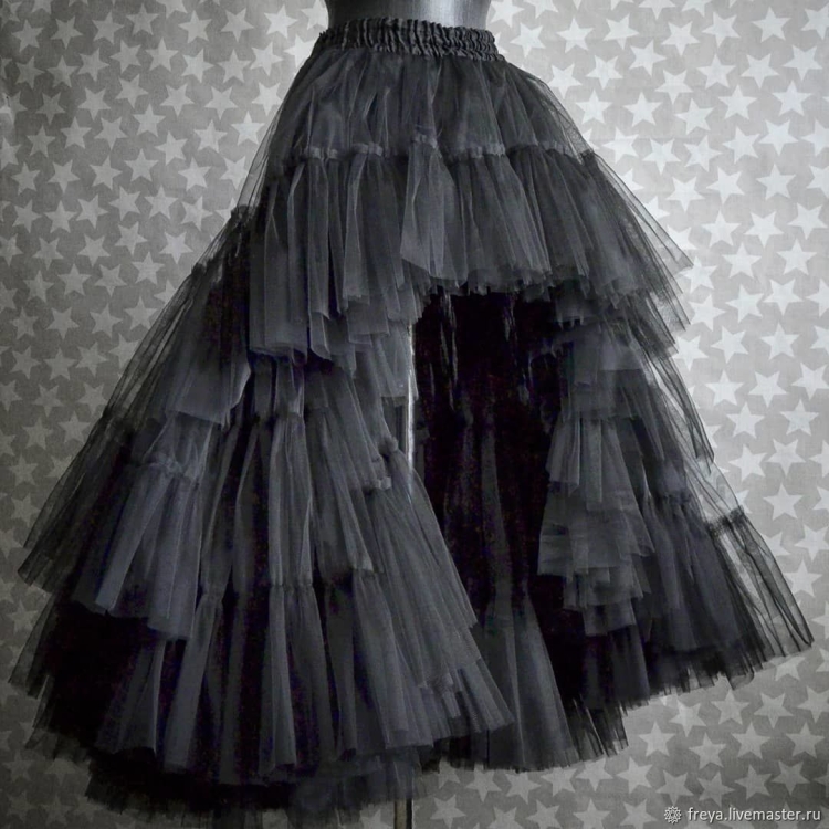 Юбка пачка со шлейфом