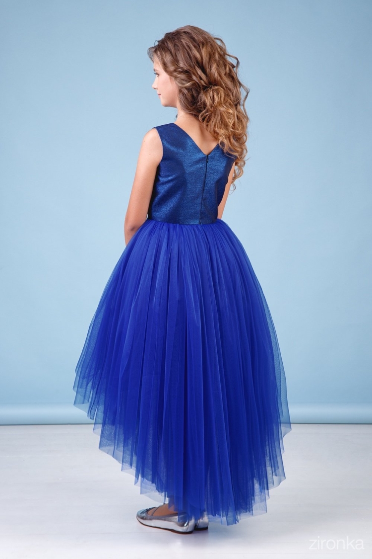 Платье со шлейфом для девочки