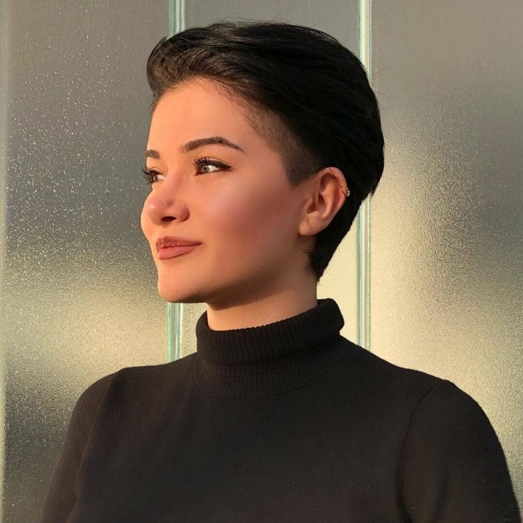 Стрижки женские 2022 Томбой