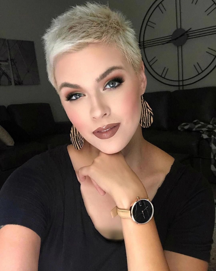 Пикси блонд 2022