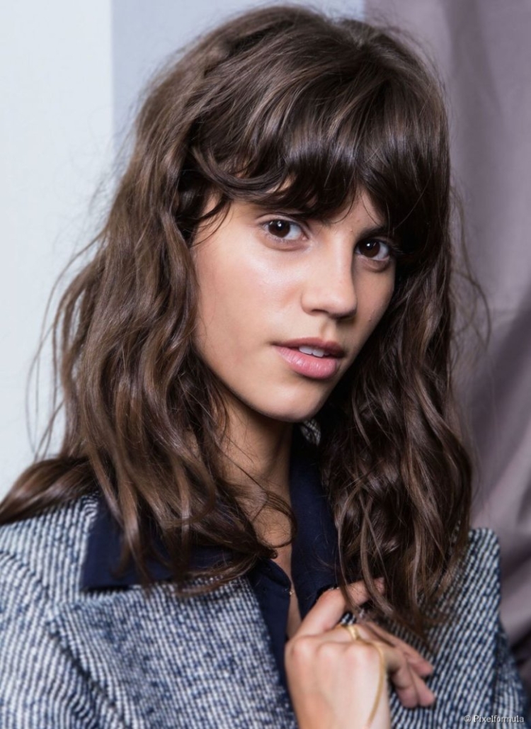 Кудрявые волосы до и после стрижки