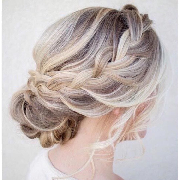 Собранные прически с косами