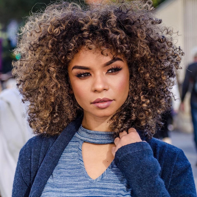 Афро кудри Аня Покров