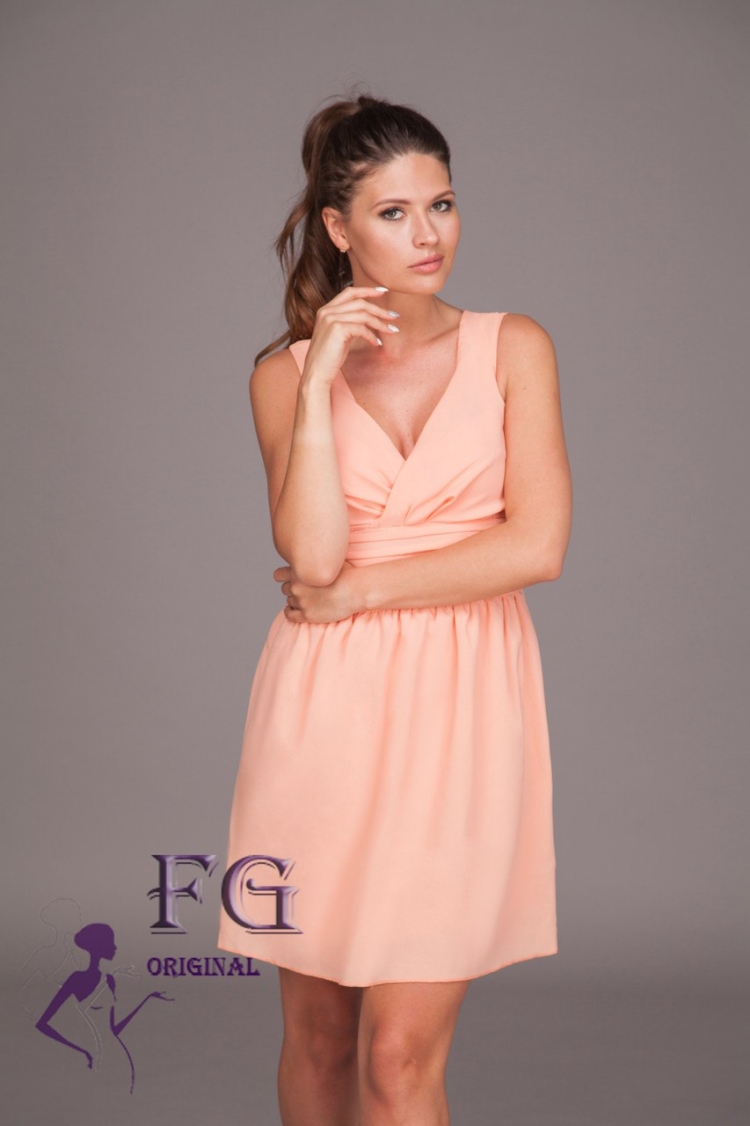 Платье голубое вечернее до колена