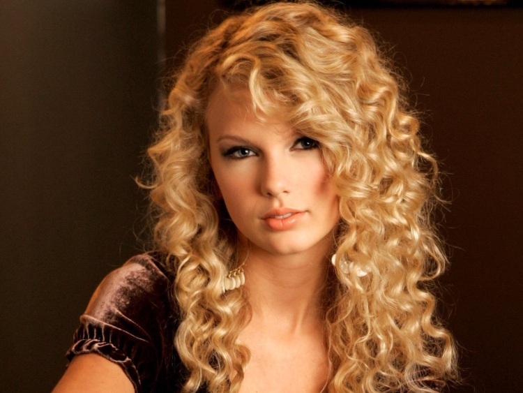 Солистка рефлекс кудряшки