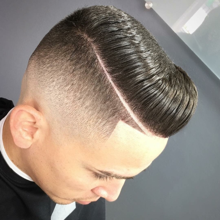 Прическа с полоской