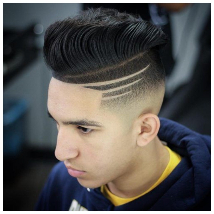 Прическа с полоской