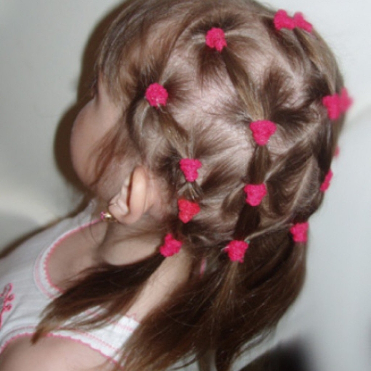 Причёски для 4 лет для девочки с маленькими резинками