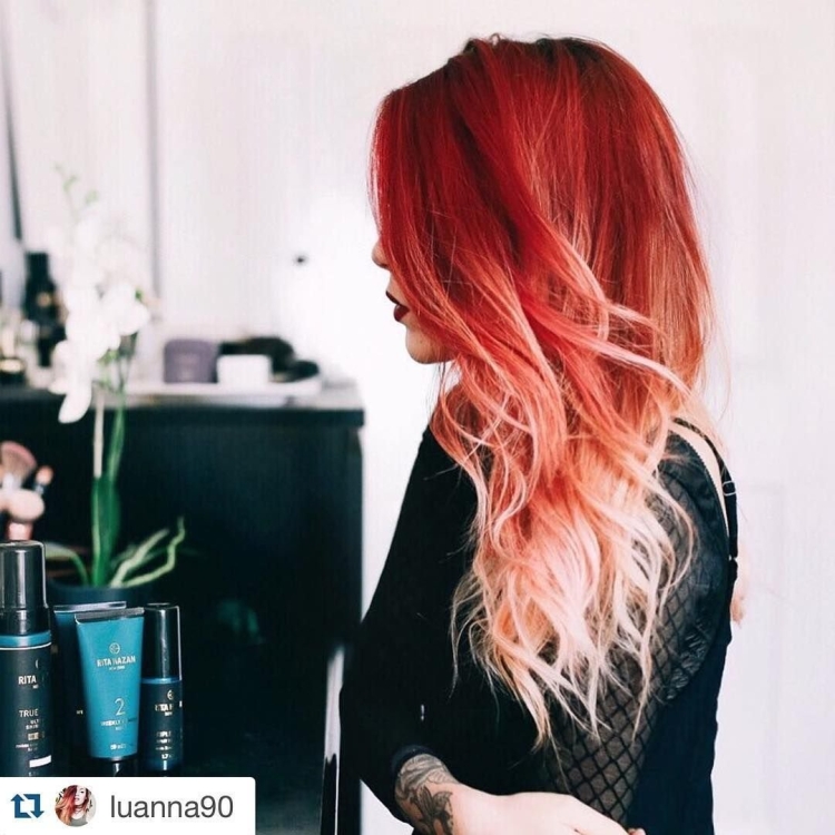 Рыжие волосы с красными кончиками