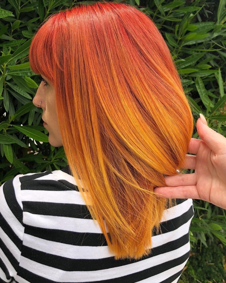 Мелирование рыжими прядями