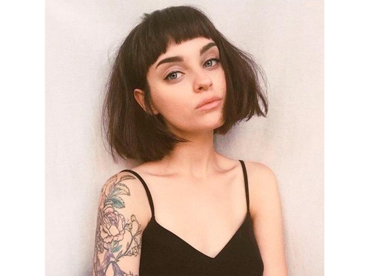 Бэби бэнг челка