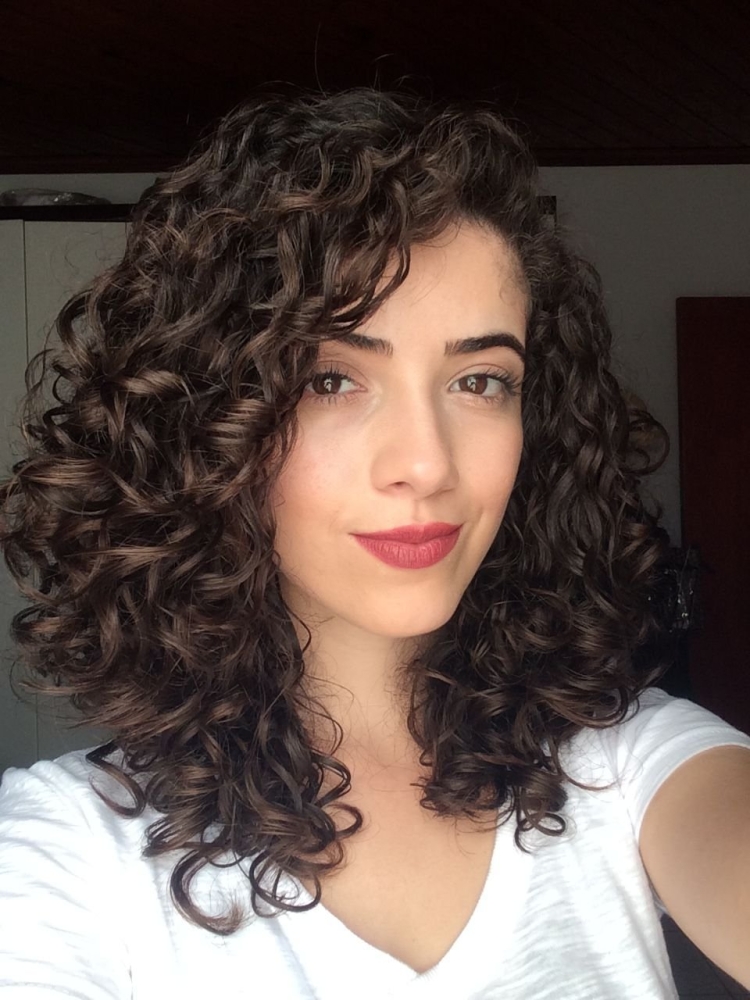 Стрижки на длинные кудрявые волосы