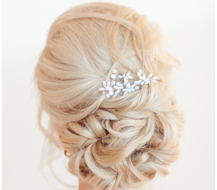 Свадебные прически