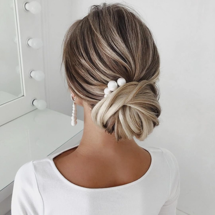 Свадебные прически