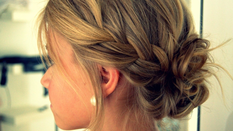 Косы на короткие волосы