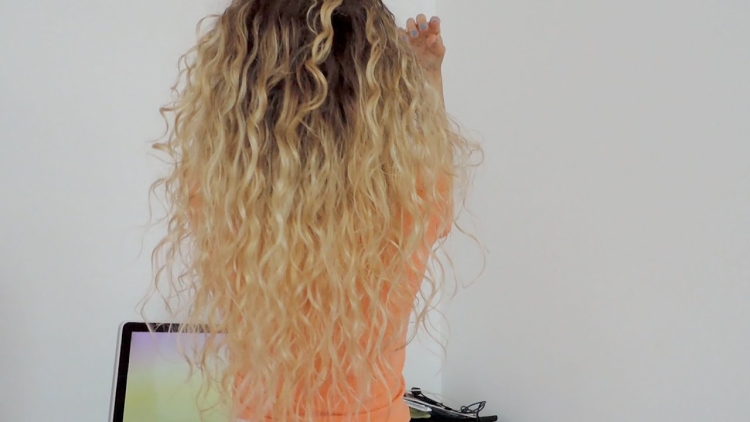 Наращивание на кудрявые тонкие волосы