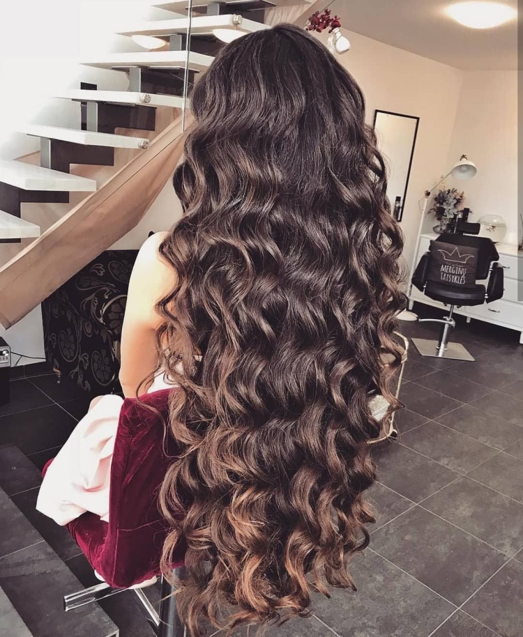 Кудри на длинные волосы
