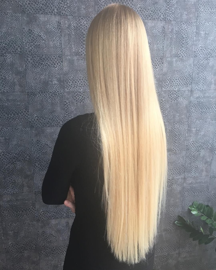 Длинные волосы блонд