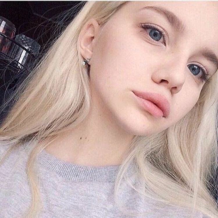 Лена Вихлянцева