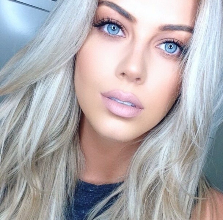 Lolly Gartner (Лолли Гартнер) cop