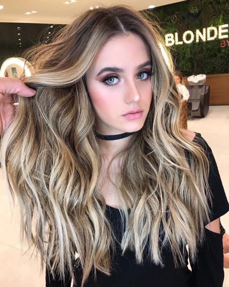 Хайлайтс балаяж