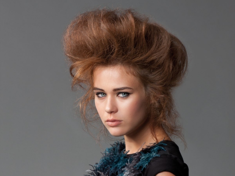 Начес на короткие волосы