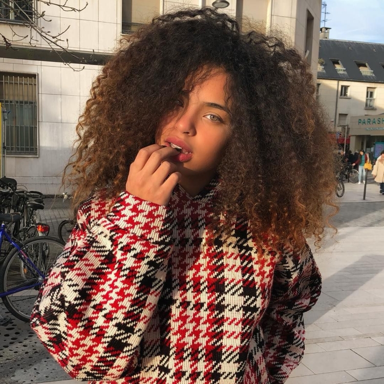 Паола Локателли