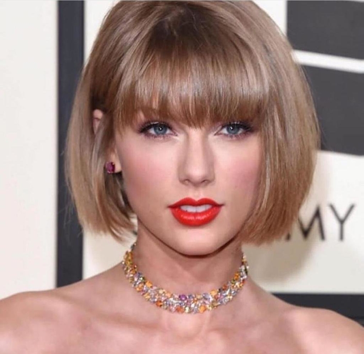 Прозрачная челка новый тренд