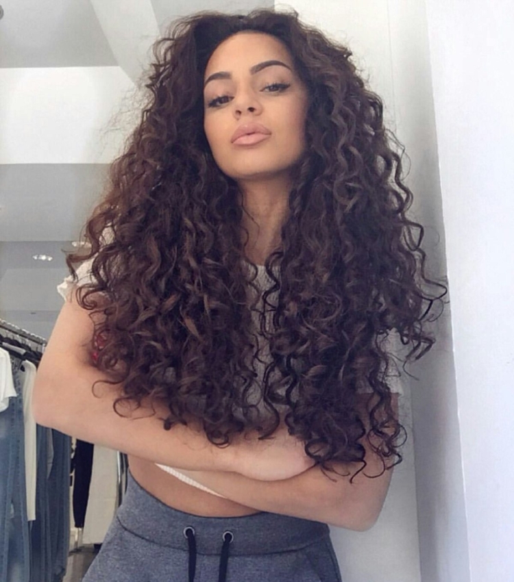 Самые красивые кудрявые девушки